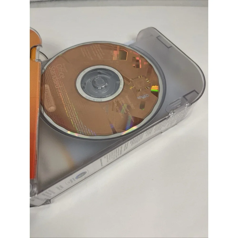 Microsoft Office Standard 2007 Upgrade With‎ Product READ
